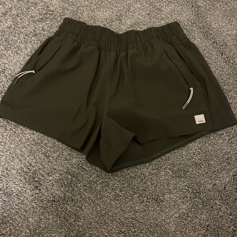 Green Vuori shorts